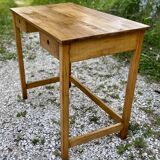 Vintage 1970s modernist desk with 2 drawers