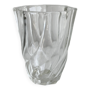 Small twisted glass vase, sleek modern design
