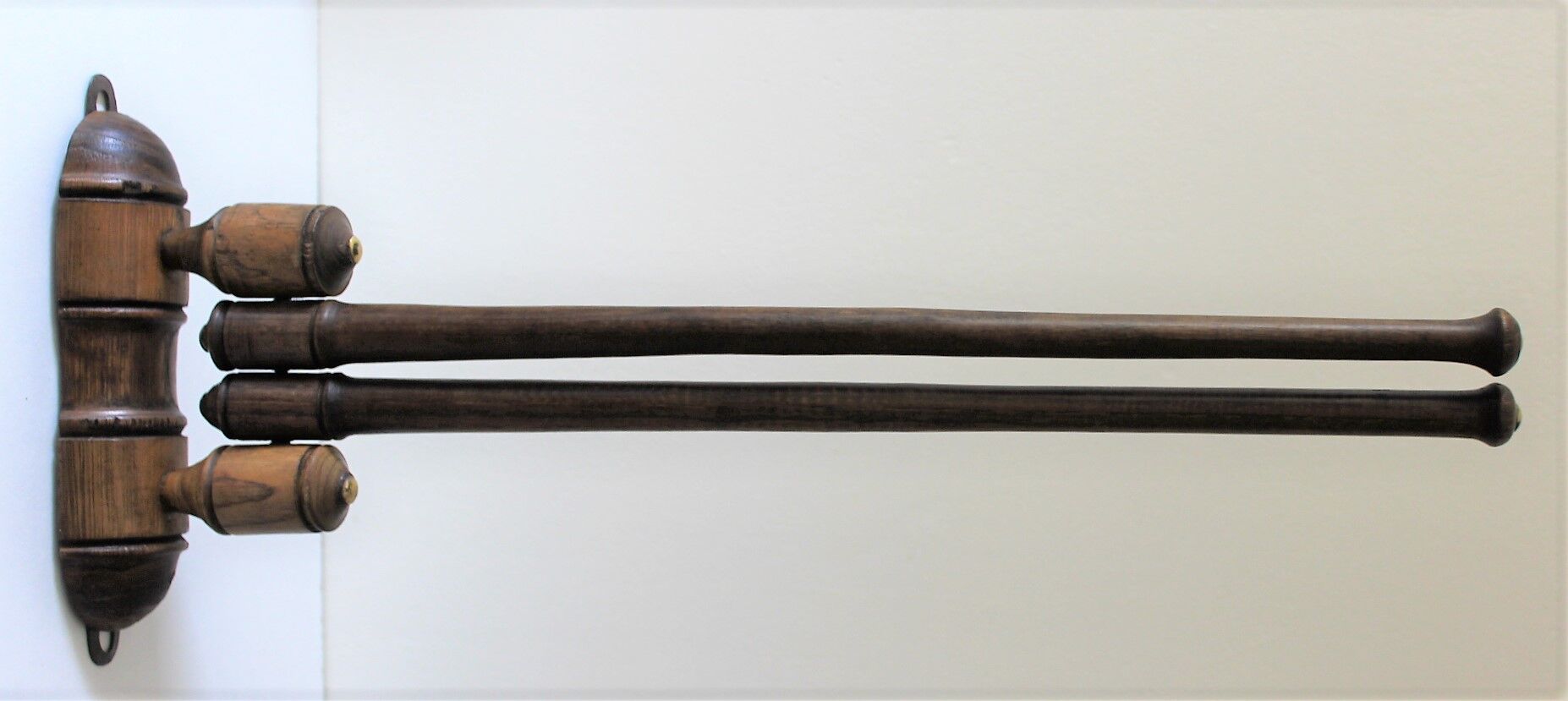 Wooden towel rail 2 branches early XXth