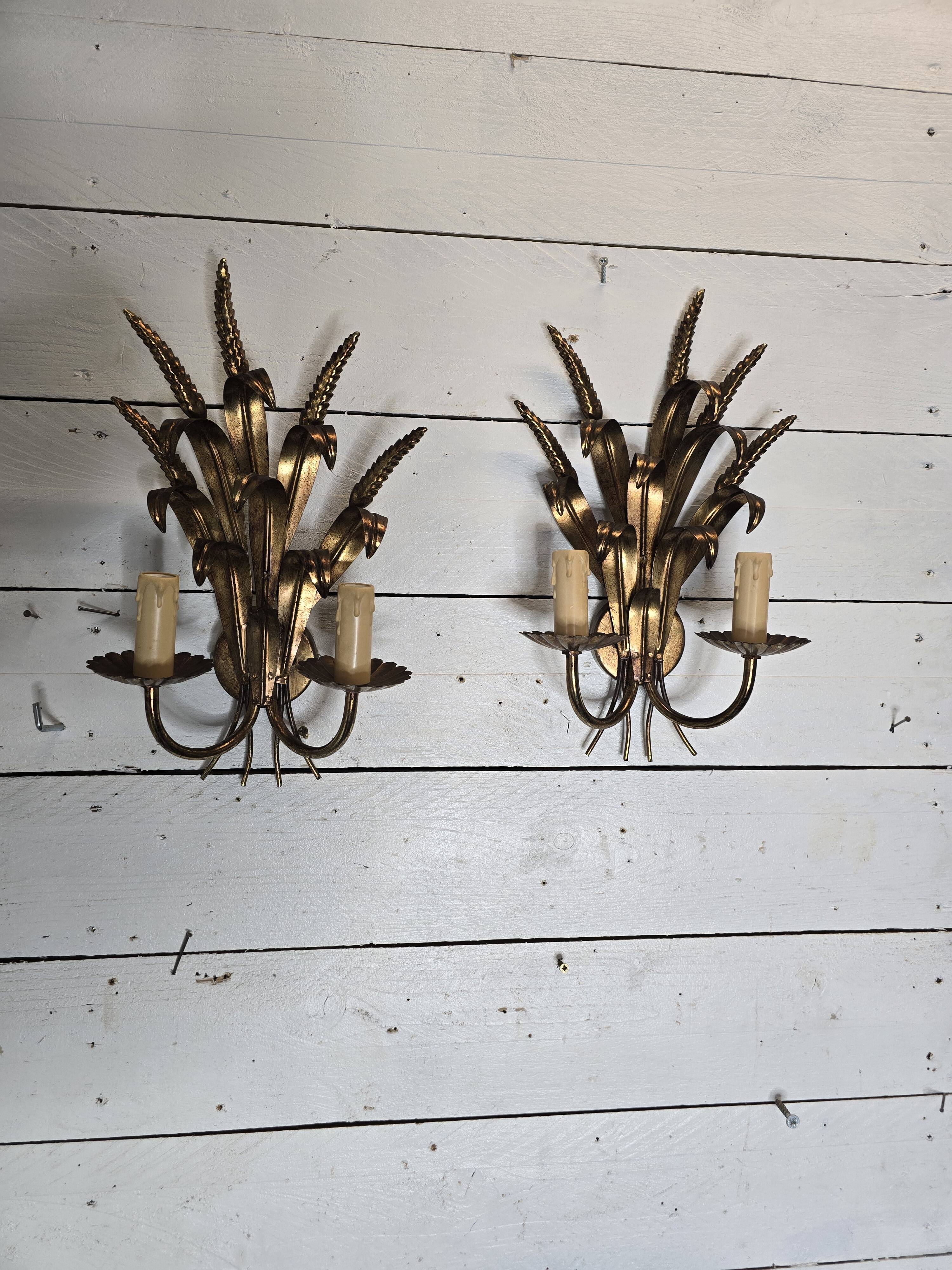 Pair of wheat ear wall lights from the 70s