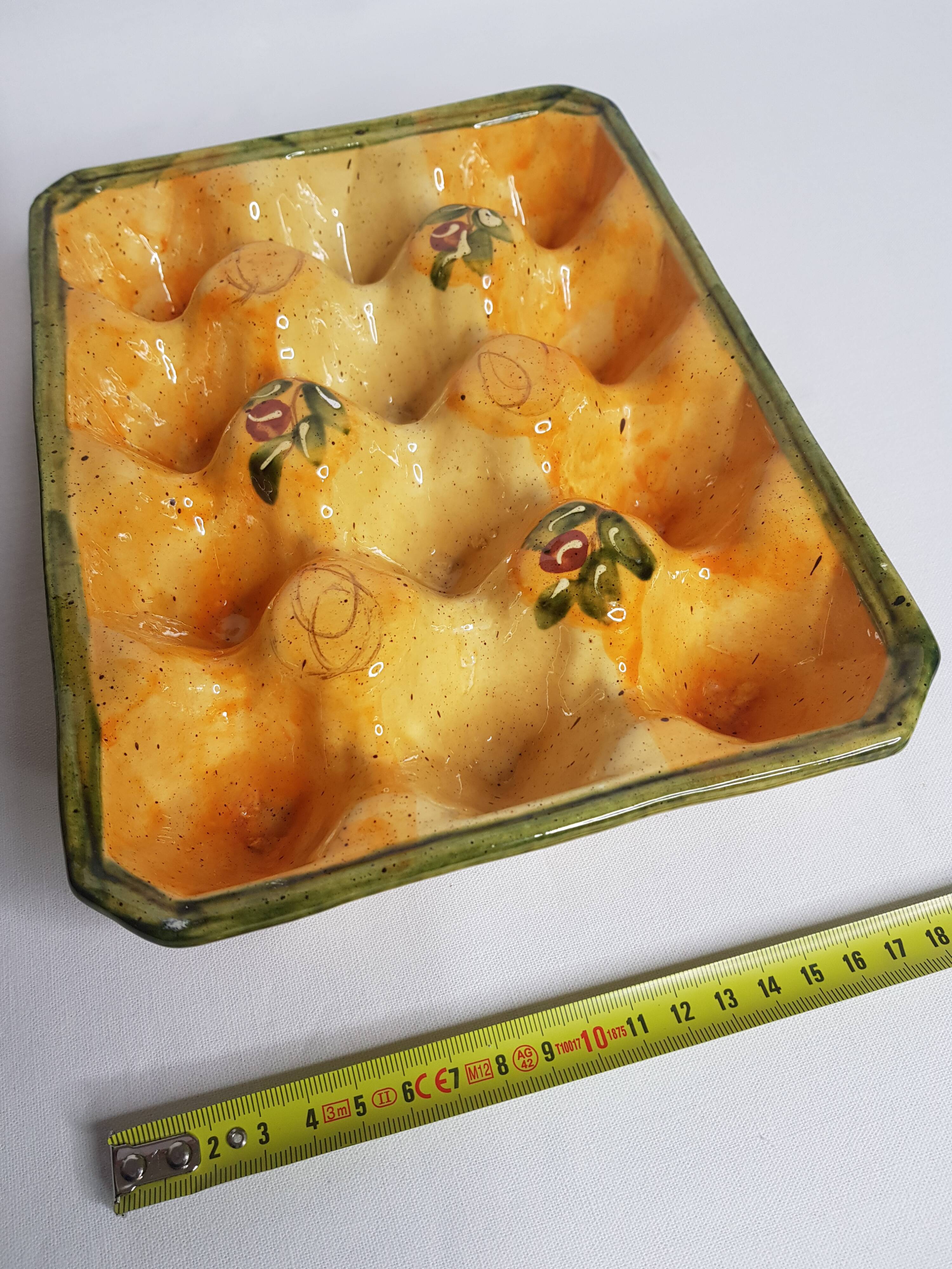 Ceramic egg display dish for 12 eggs