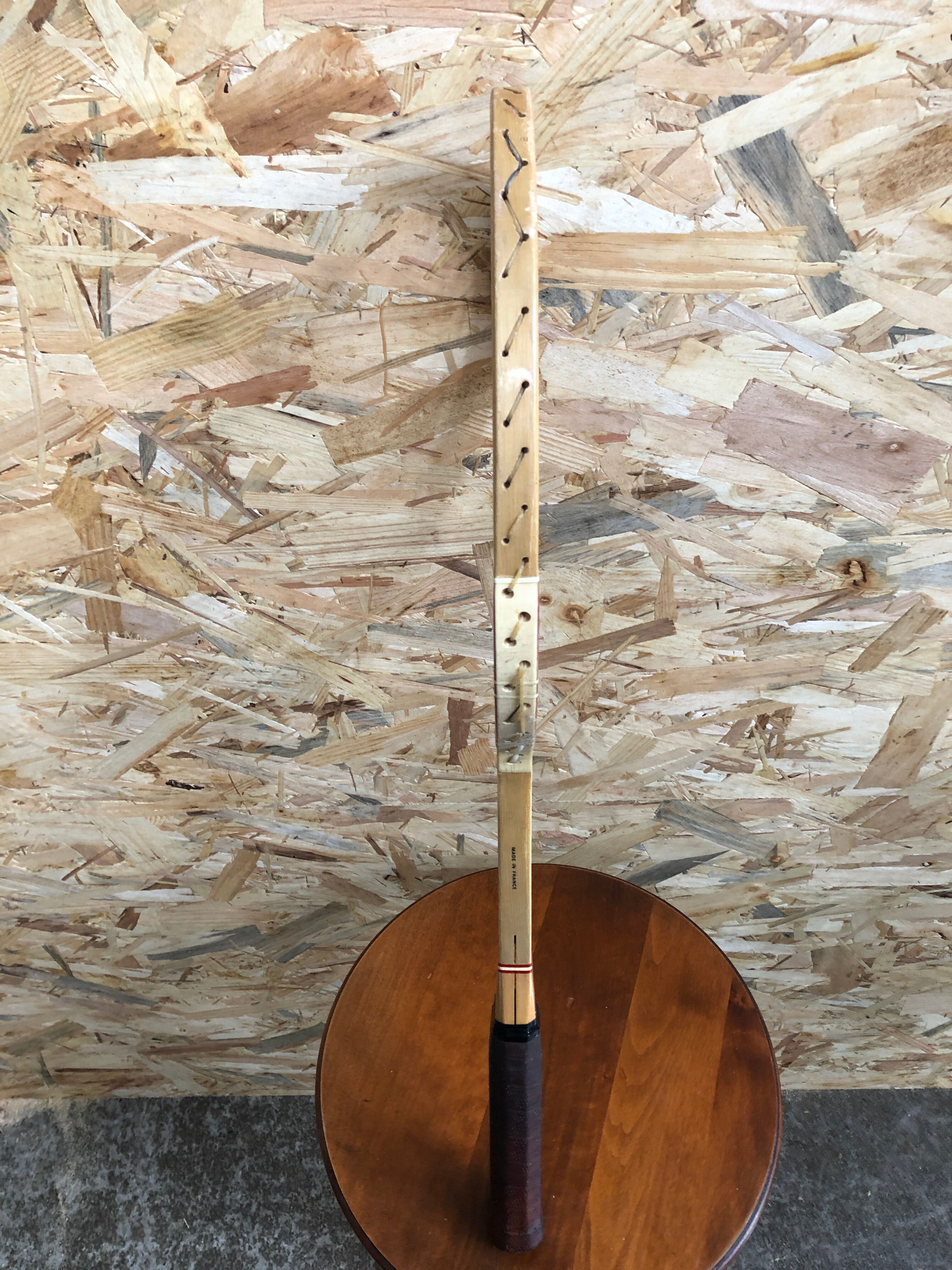 Old tennis racket sydney iemeh