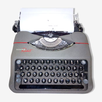 Machine à écrire portable hermes rocket