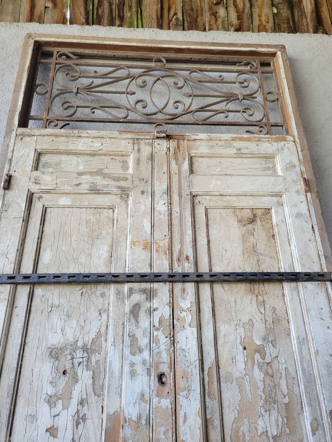 Double Haussmannian doors