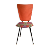 Chaise rétro vintage rouge graphique