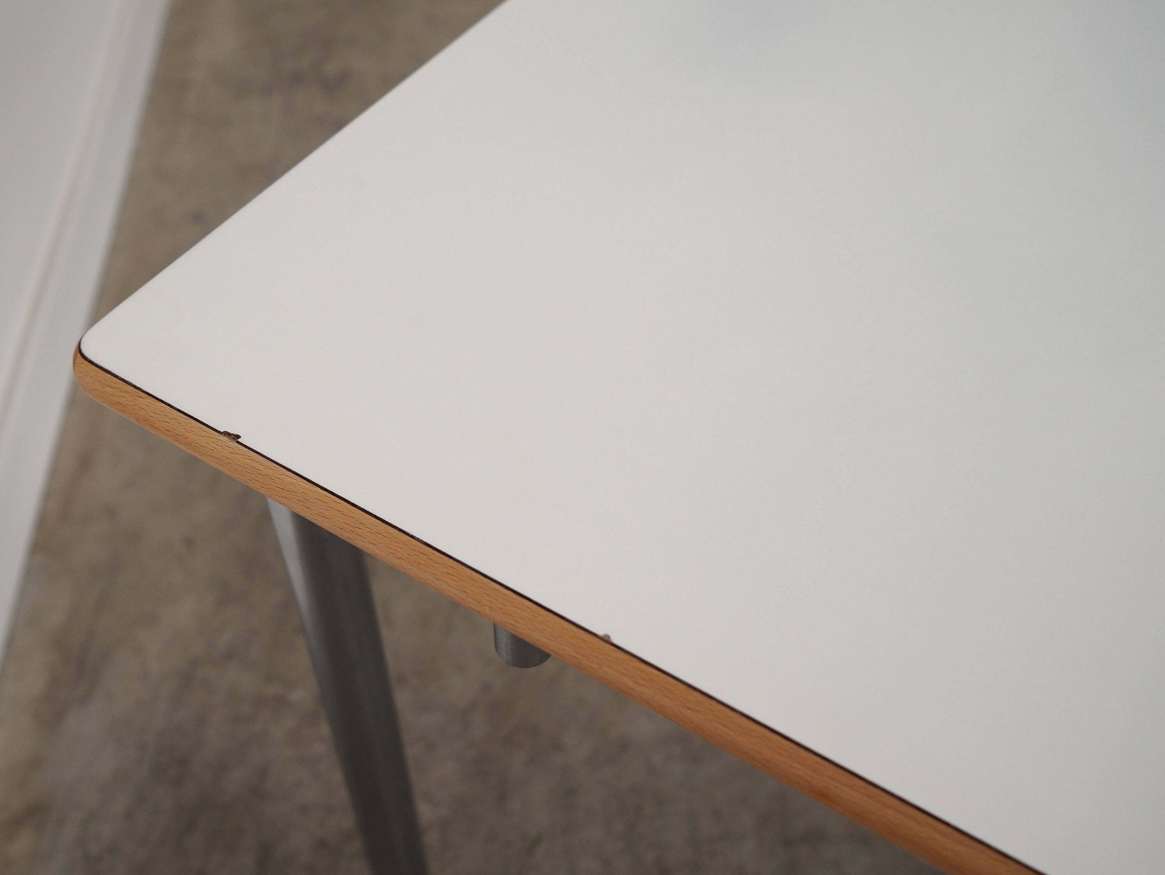 Laminated table, Danish design, 2000, manufactured by Randers Møbelfabrik