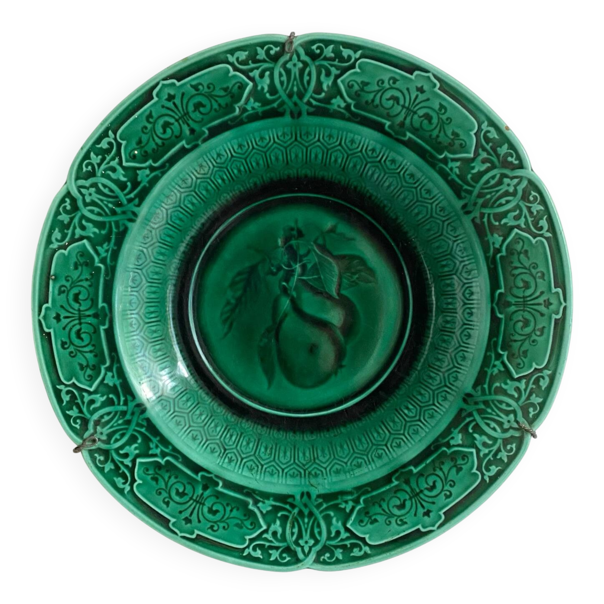 Barbotine dish for wall decoration