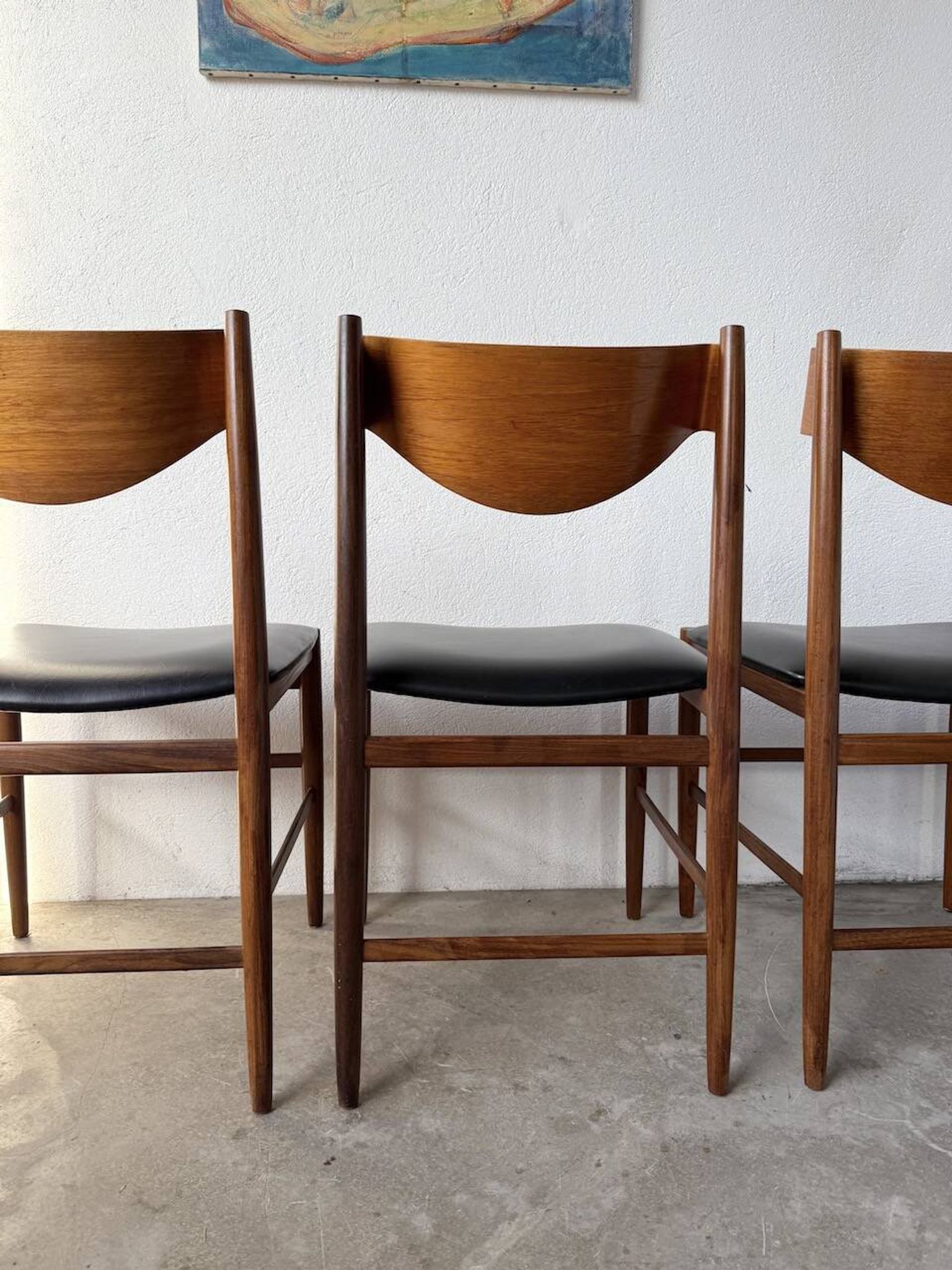 Set of 4 Italian chairs by Gianfranco Frattini.
