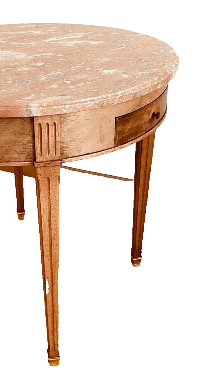 Louis XVI style pedestal table in mahogany and 20th century veneer