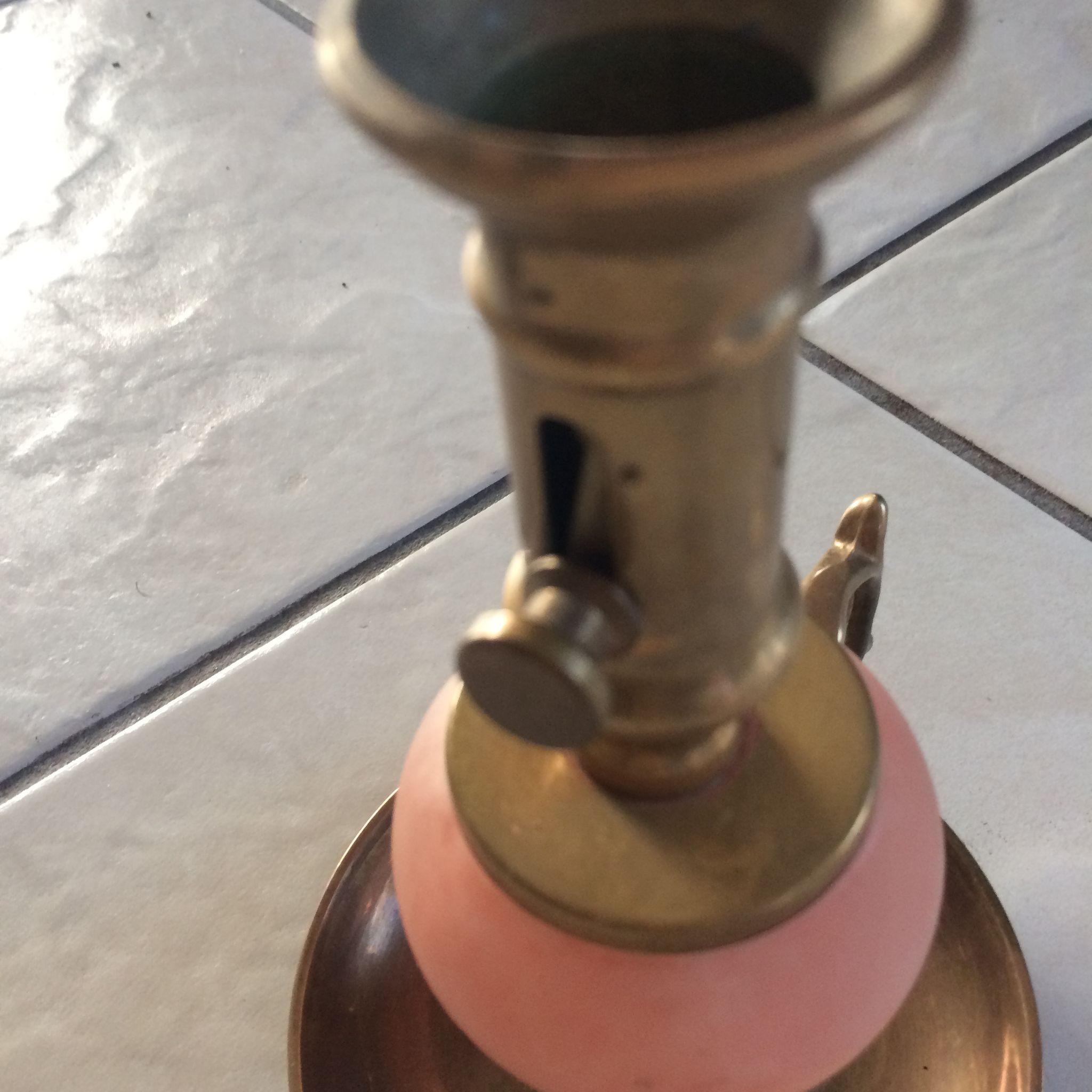 Candlestick to push bronze of the forties.