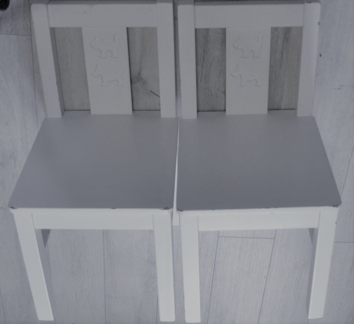 Duo of children's chairs