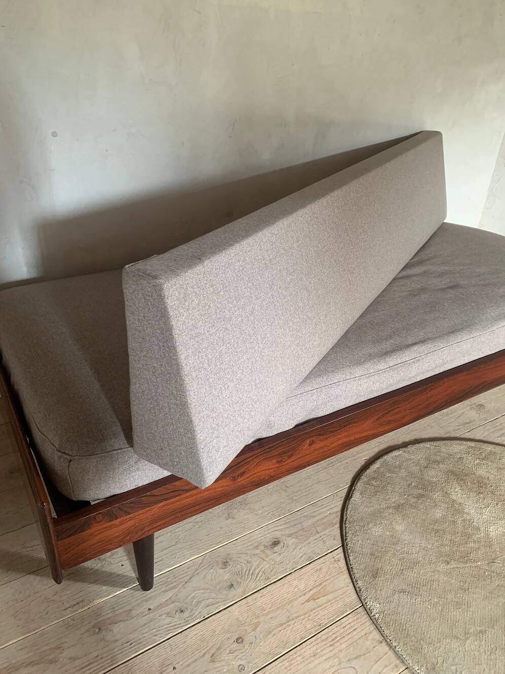 Daybed Scandinavian vintage rosewood sofa bed