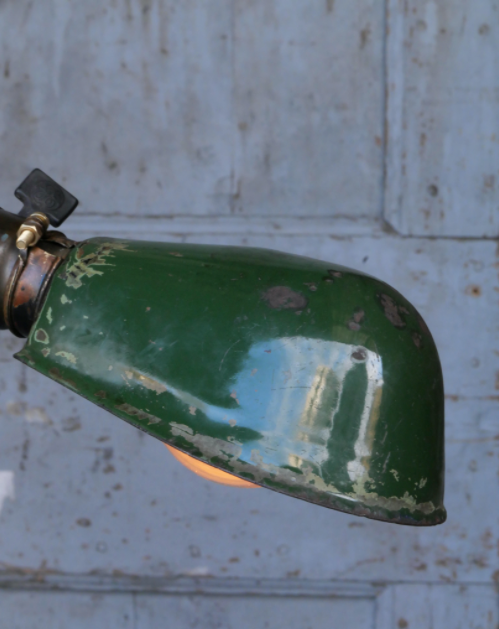 LAMP OC White wall attachment