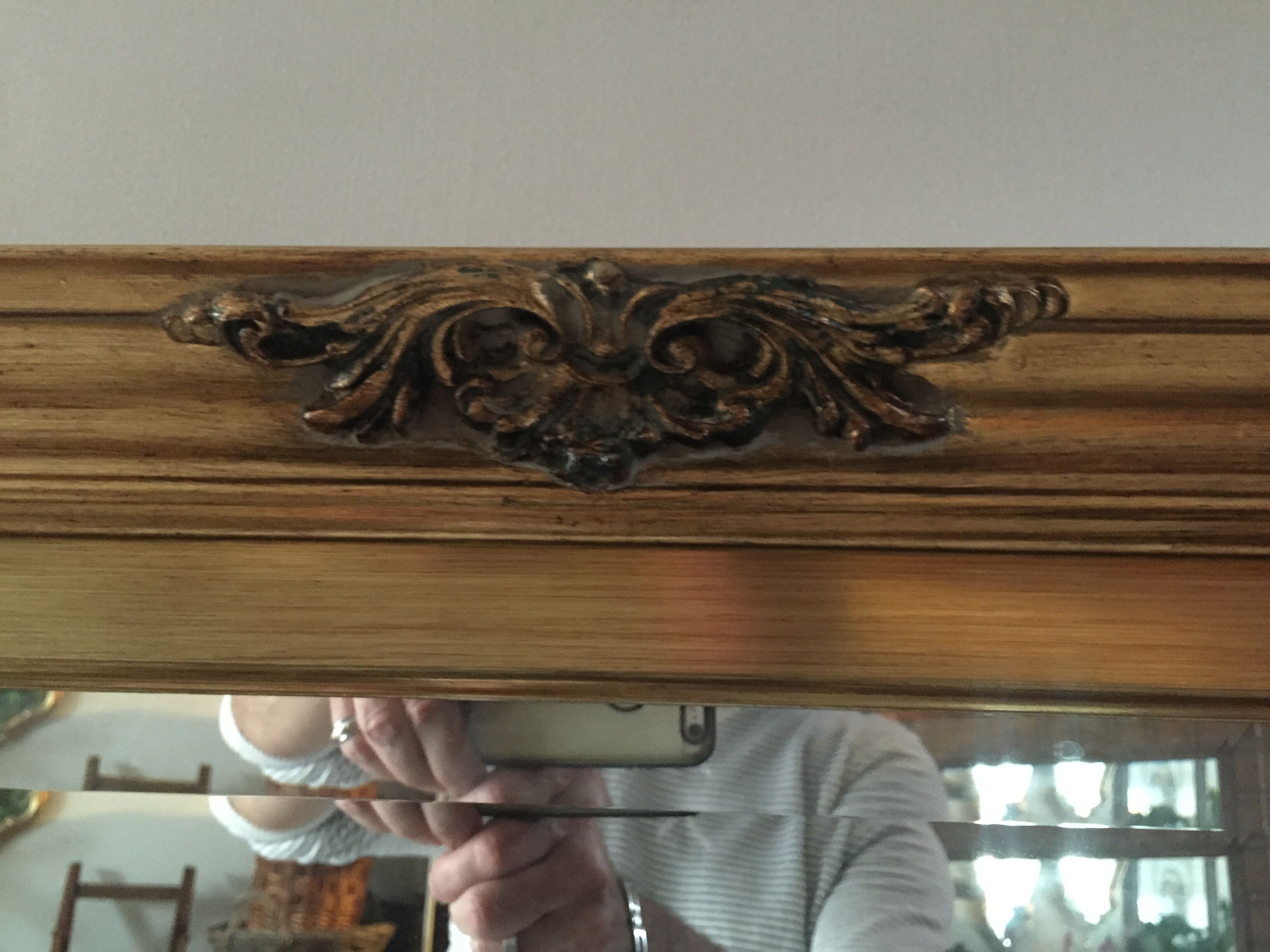 Miroir rectangulaire en bois doré 140 x 80 cm