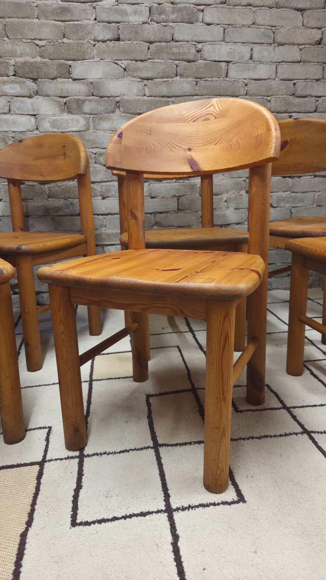 Set of 6 Rainer Daumiller chairs in solid pine – 1970s