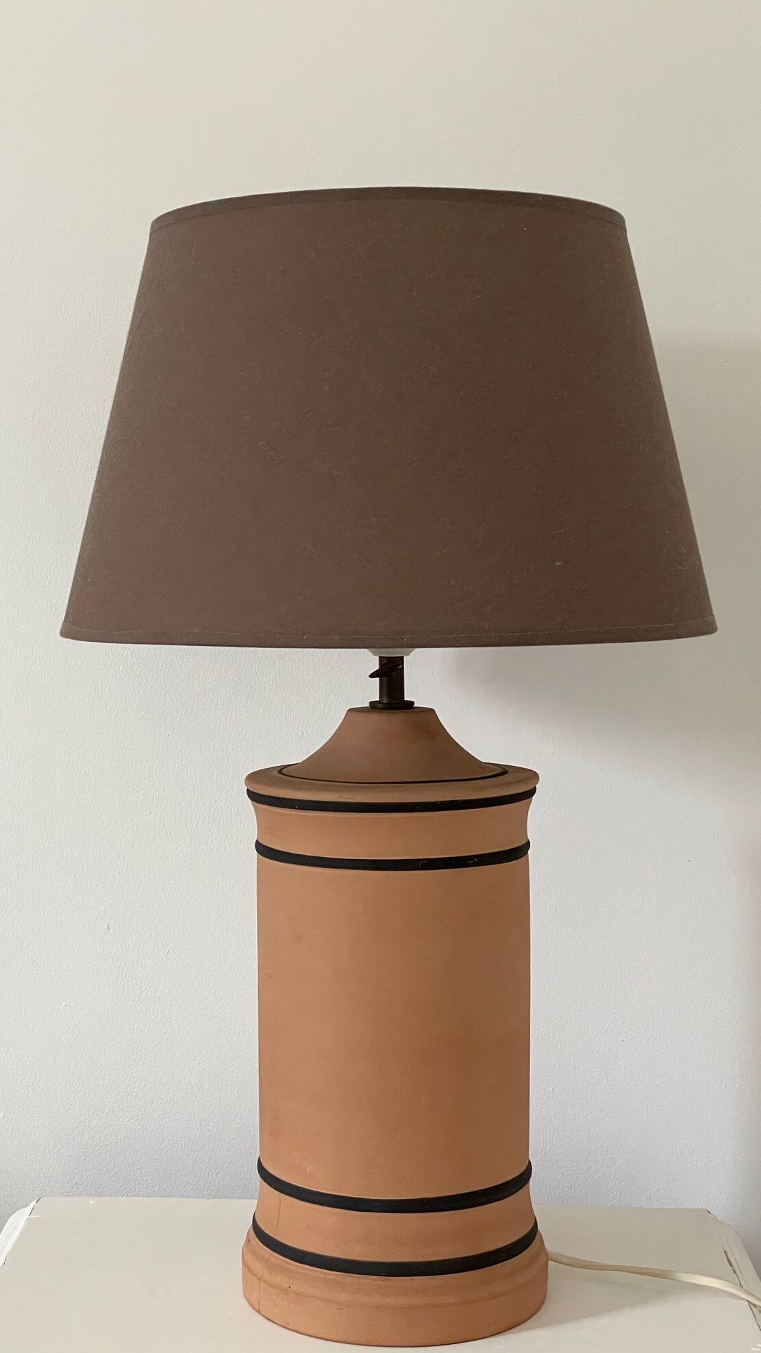 Lampe terracotta façon chanel vintage