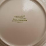 Set of 6 Sarreguemines plates, naïve décor, children in the rain