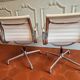 Fauteuil EA 108 Eames édité par Vitra