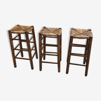 Set de 3 tabourets en paille hauts