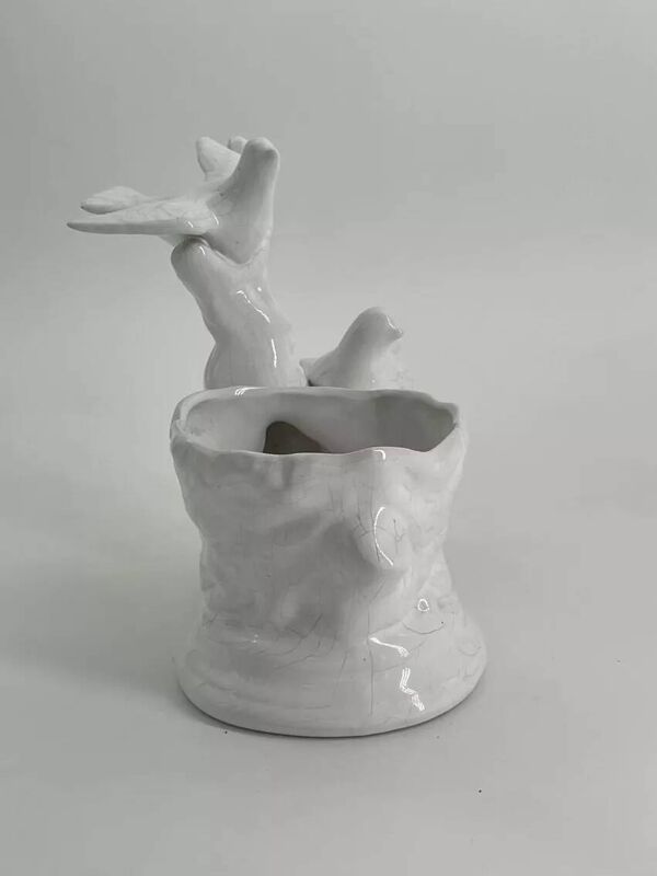Cache pot vintage de colombes en porcelaine blanc