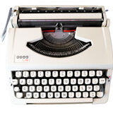 Japy L72 cream typewriter