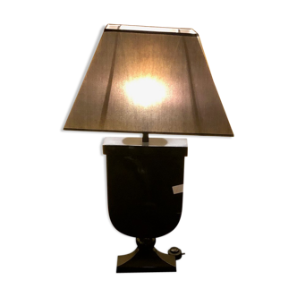 Lampe noire laquée