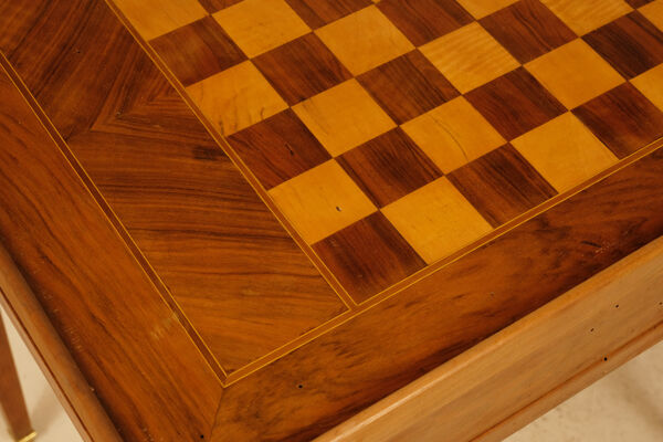 table de jeux de cartes /echecs / backgammon