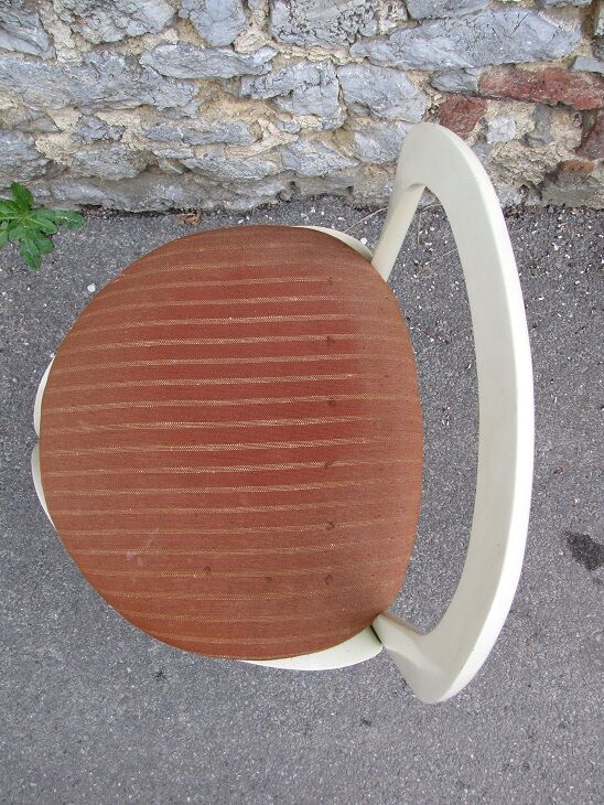 Tripod chair by Geoffrey Harcourt