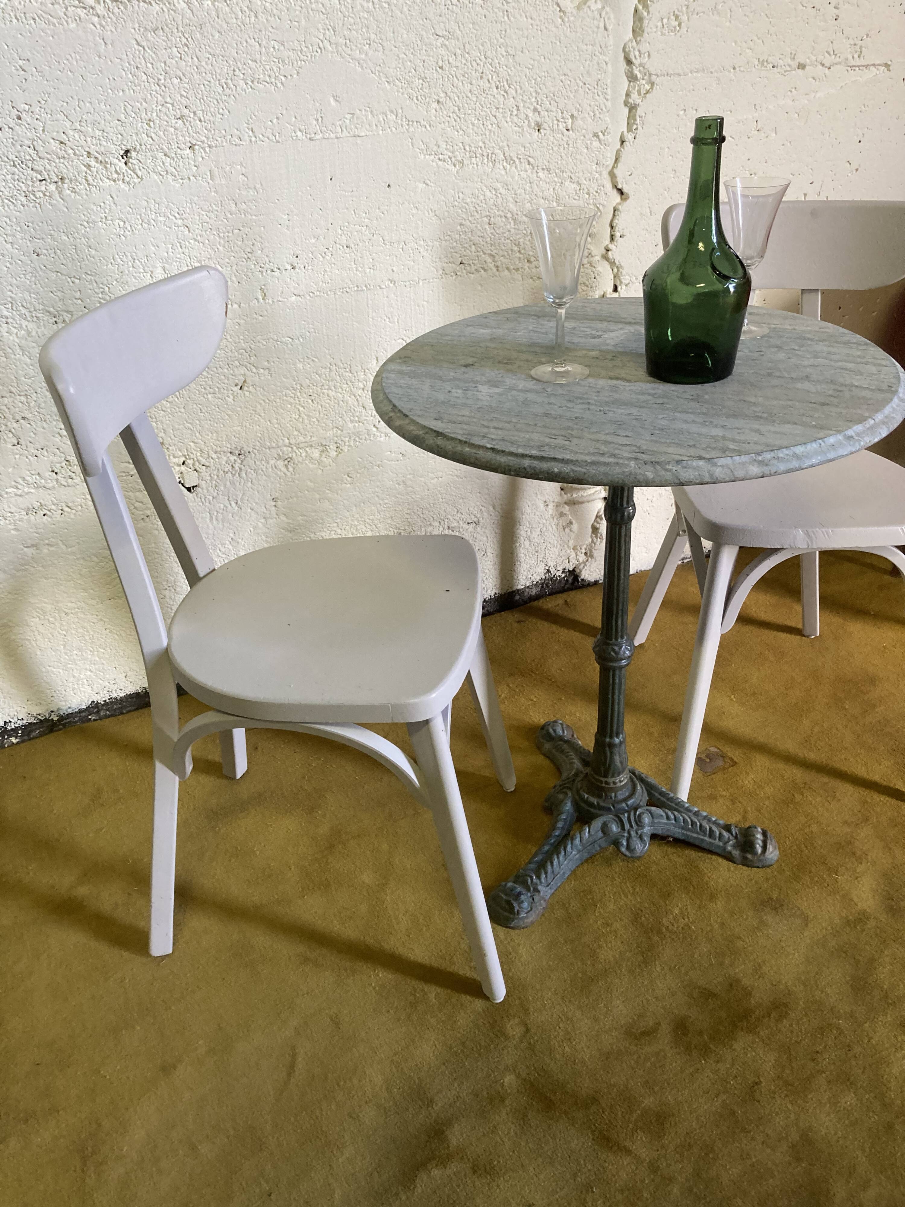 Duo of bistrot chairs