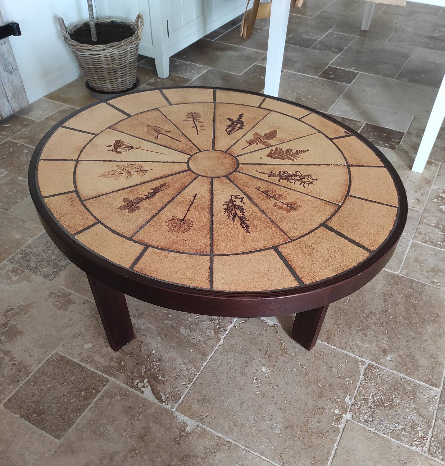 Coffee table R.Capron