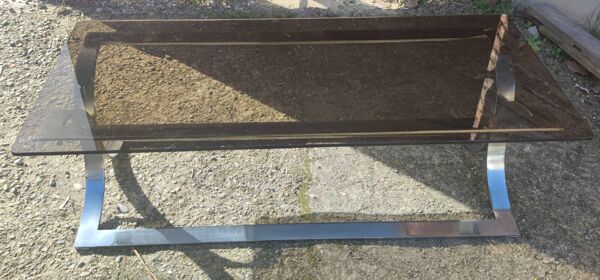 Table basse vintage année 70 verre fumé et acier chromé