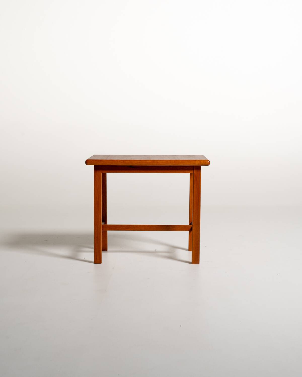 Teak side table produced by Alberts, 1967