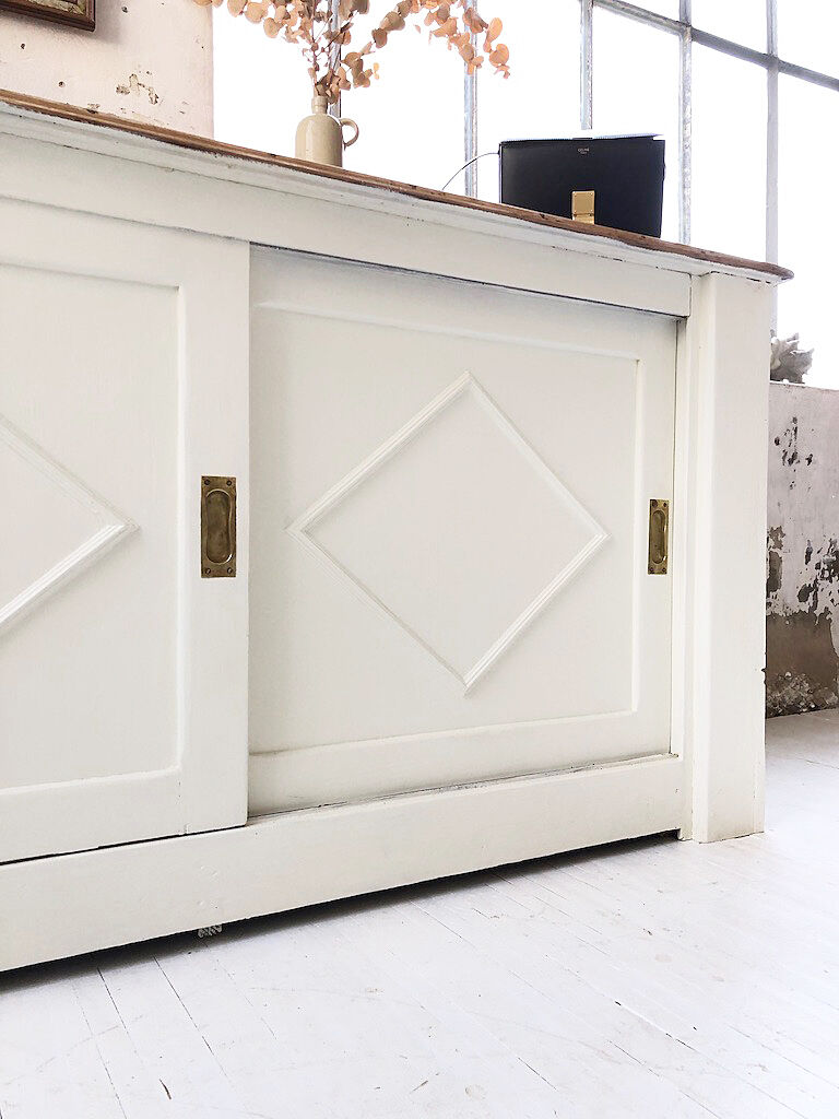 White sliding craft furniture