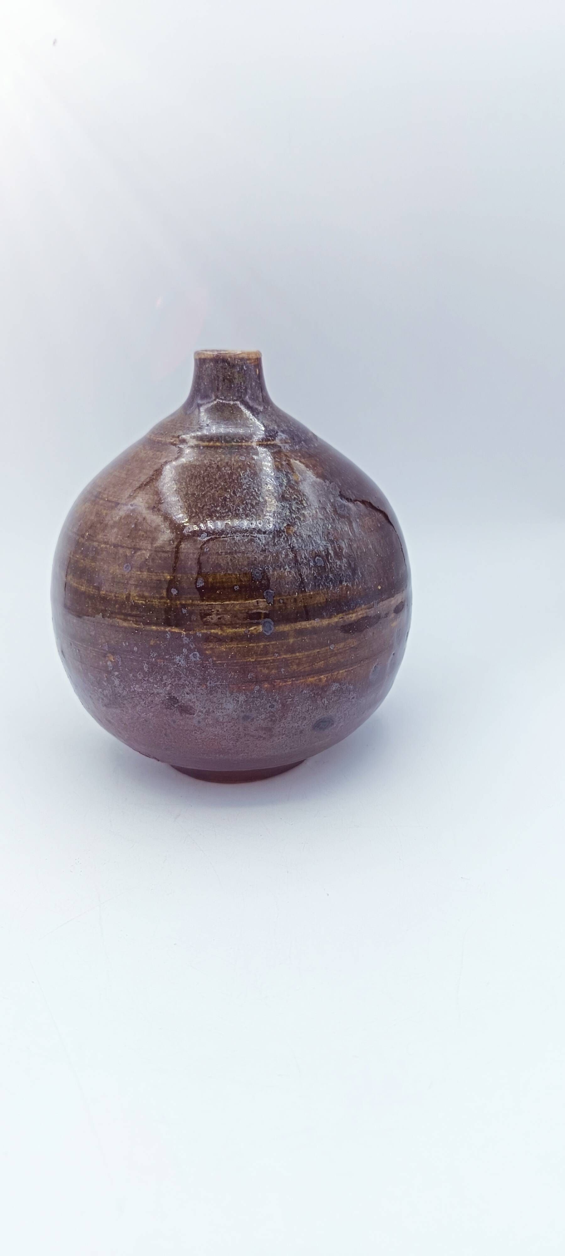 Stoneware lamp signed Bruno Hdry