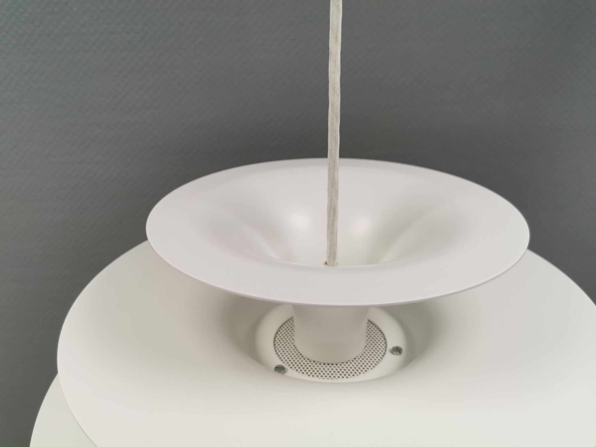 Suspension Barcelona, conçue par Bent Karlby Danemark