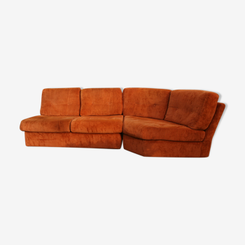 Canapé modulable design italien en velours orange brulée