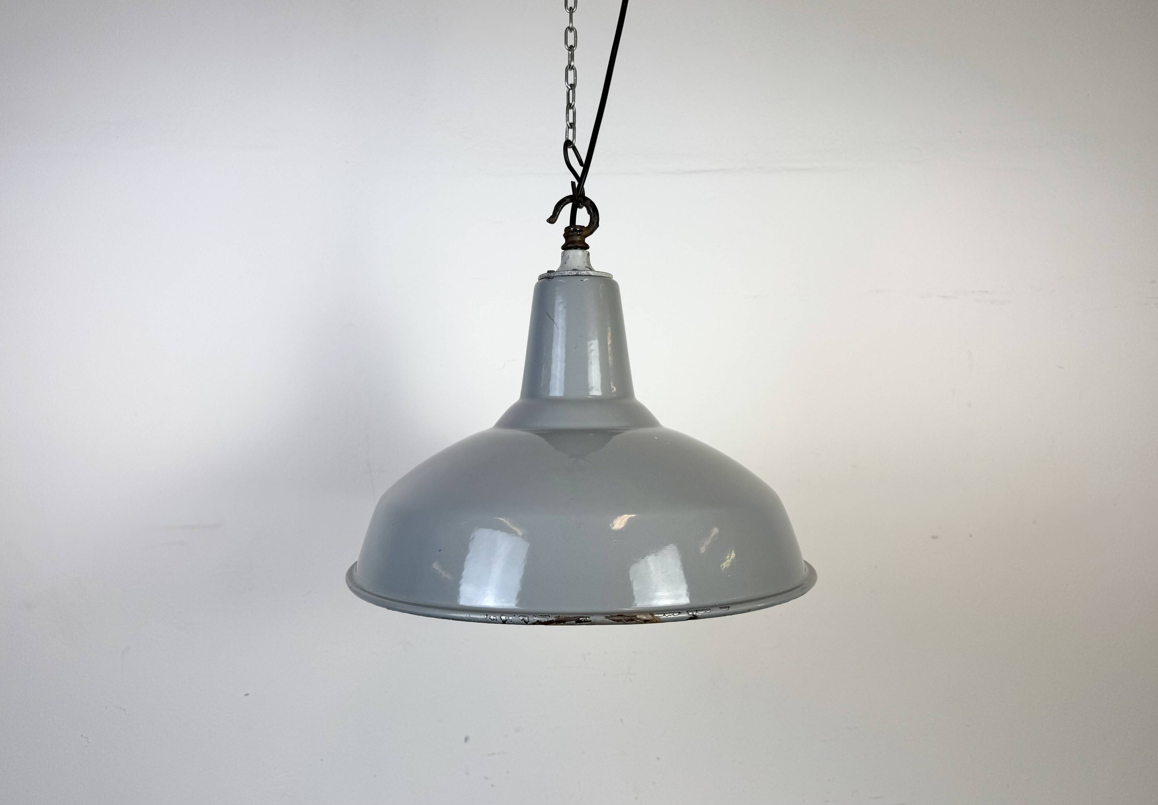 Industrial British Grey Enamel Factory Pendant Lamp, 1960s