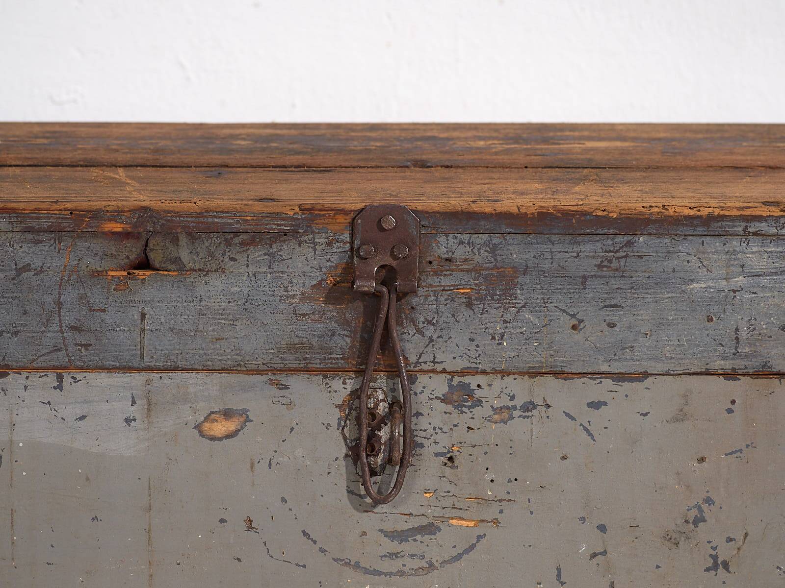 Antique silver-grey solid wood chest (circa 1920) #20