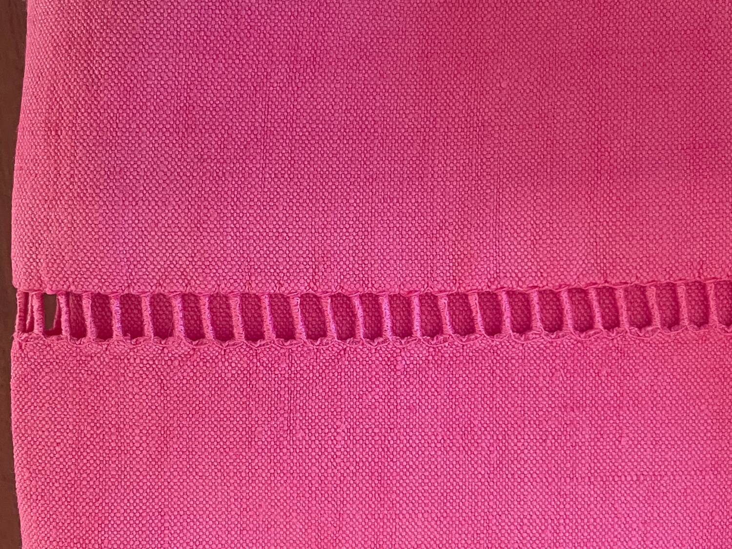 Drap métis à jours Venise 320x206