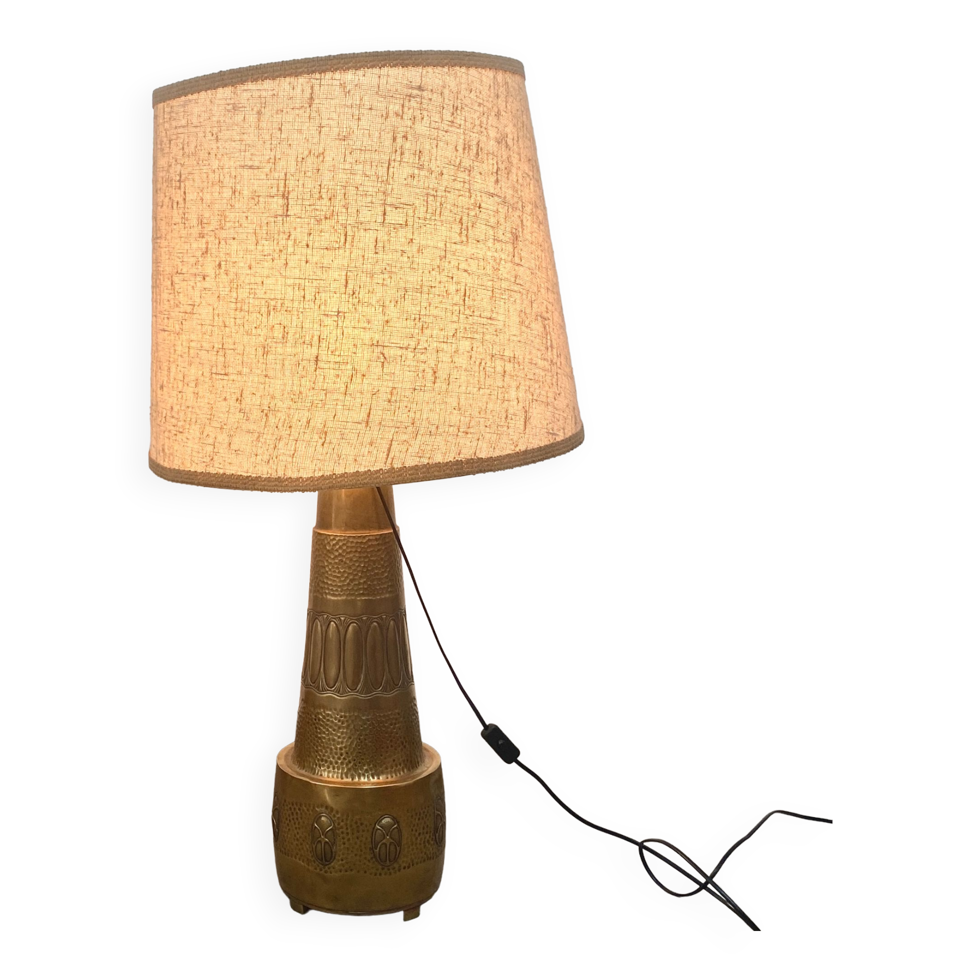 Art Deco lamp on vase - brass