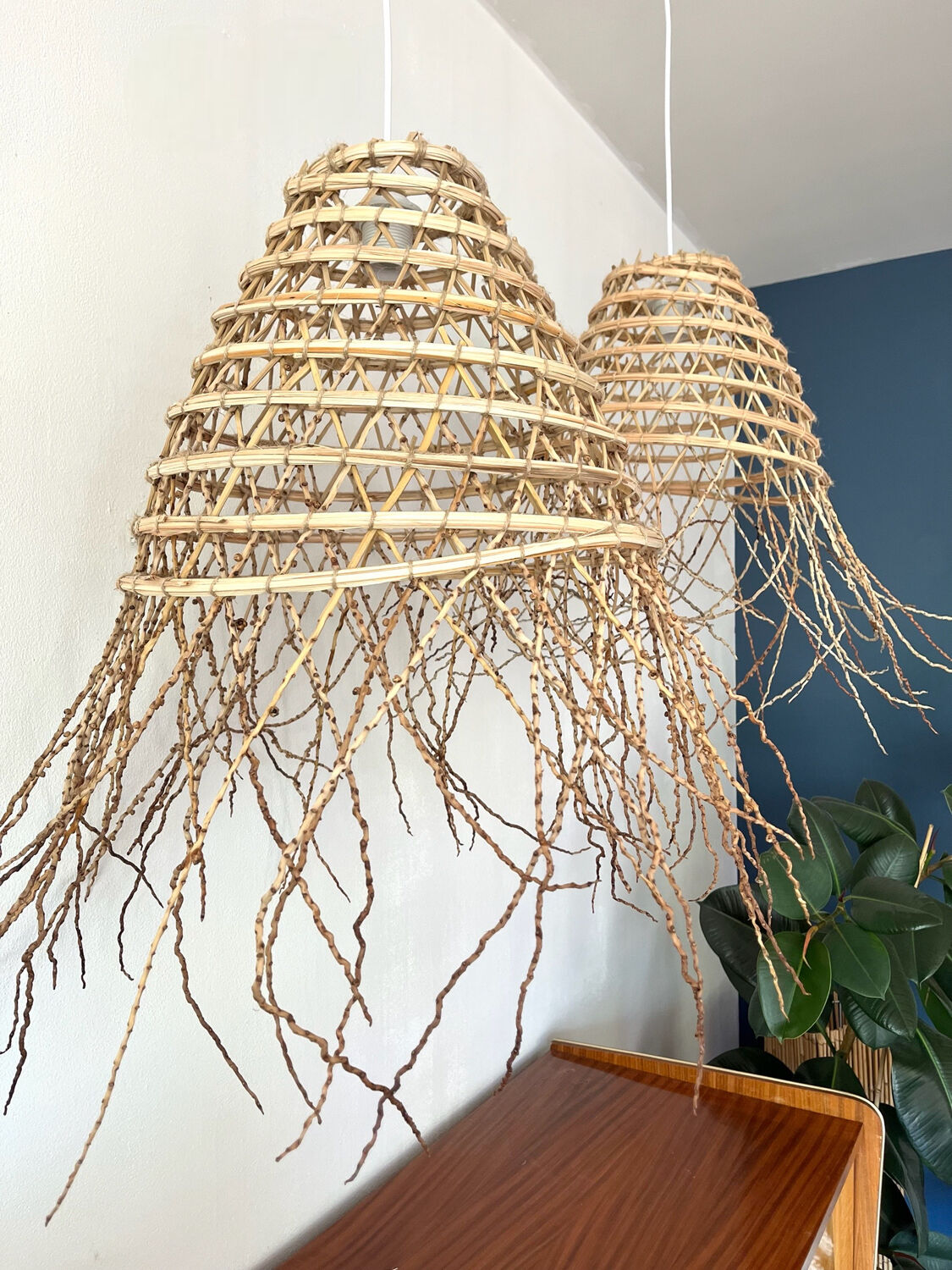 Rattan suspension