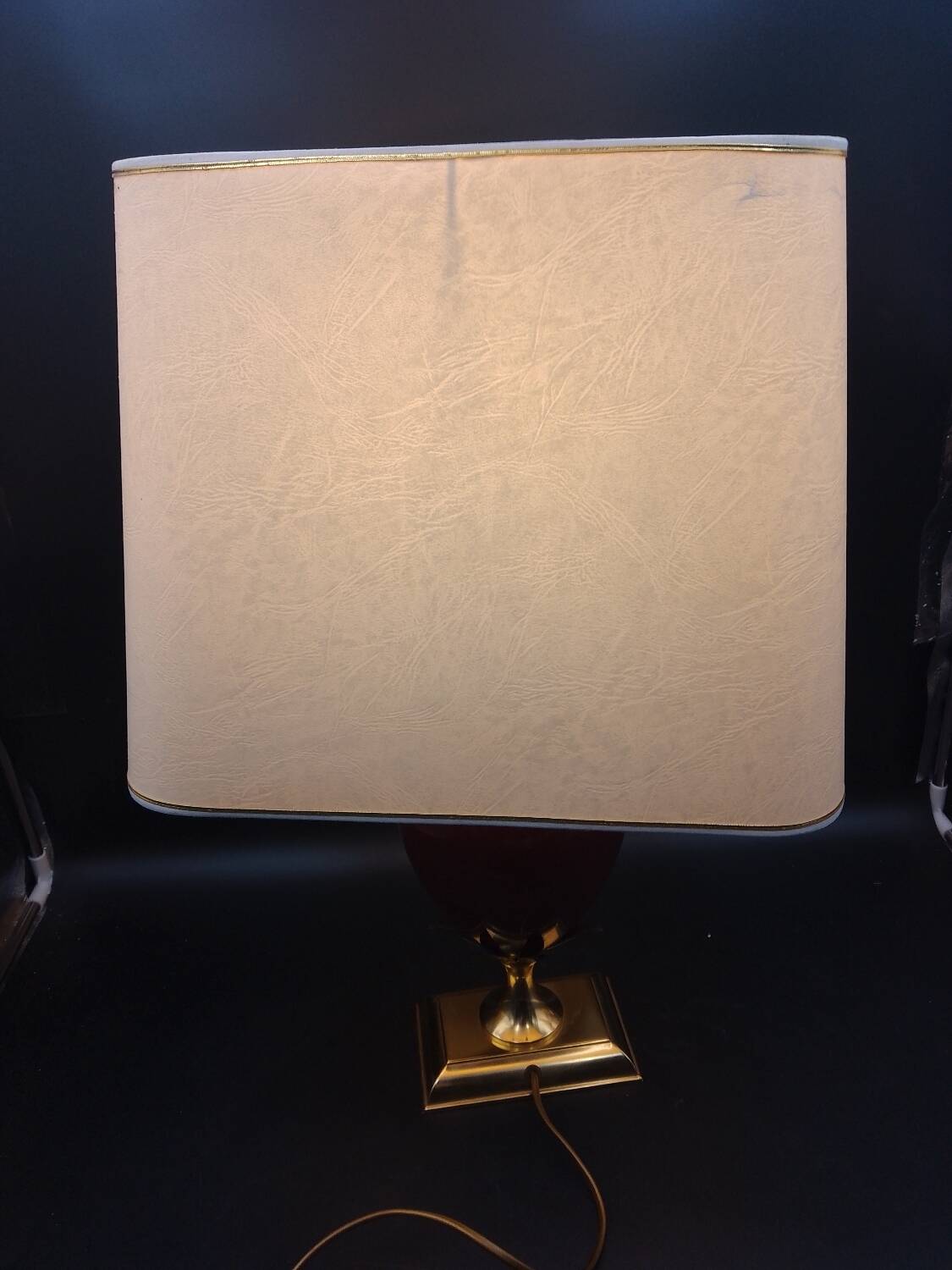 Beautiful Bordeaux Porcelain and Brass Lamp Le Dauphin Model Ançay Annanas