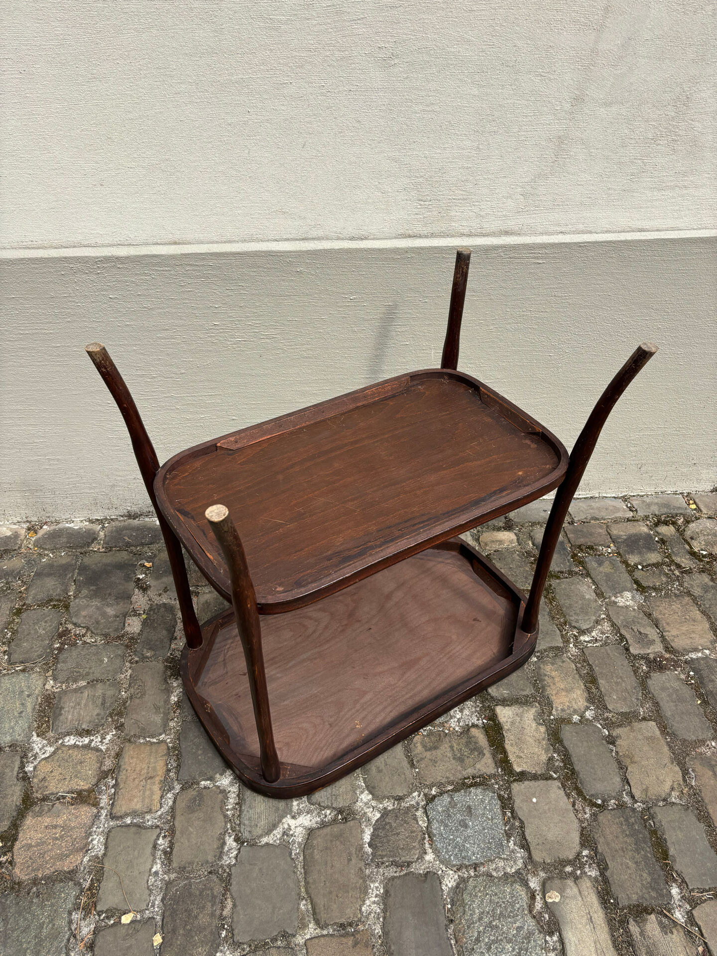 Table d'appoint Thonet ou Brothers Kohn