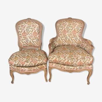 Fauteuil bergère style Louis XV avec chaise assortie
