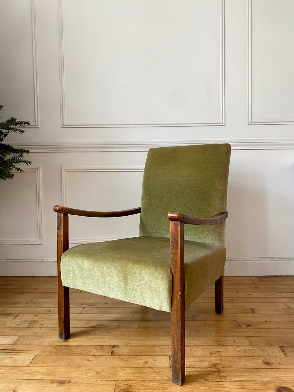 Fauteuil vintage en velours vert