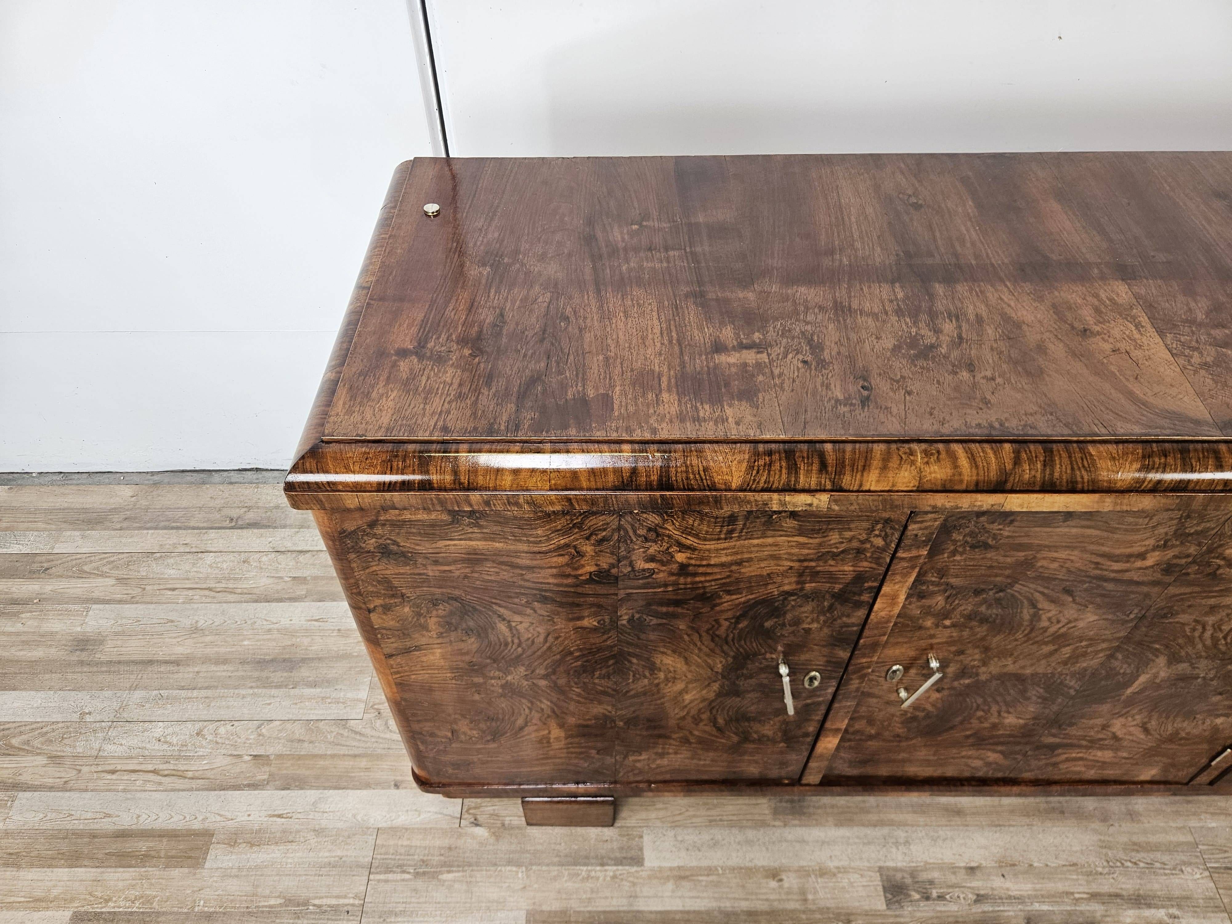 1940s Art Deco walnut sideboard with three doors