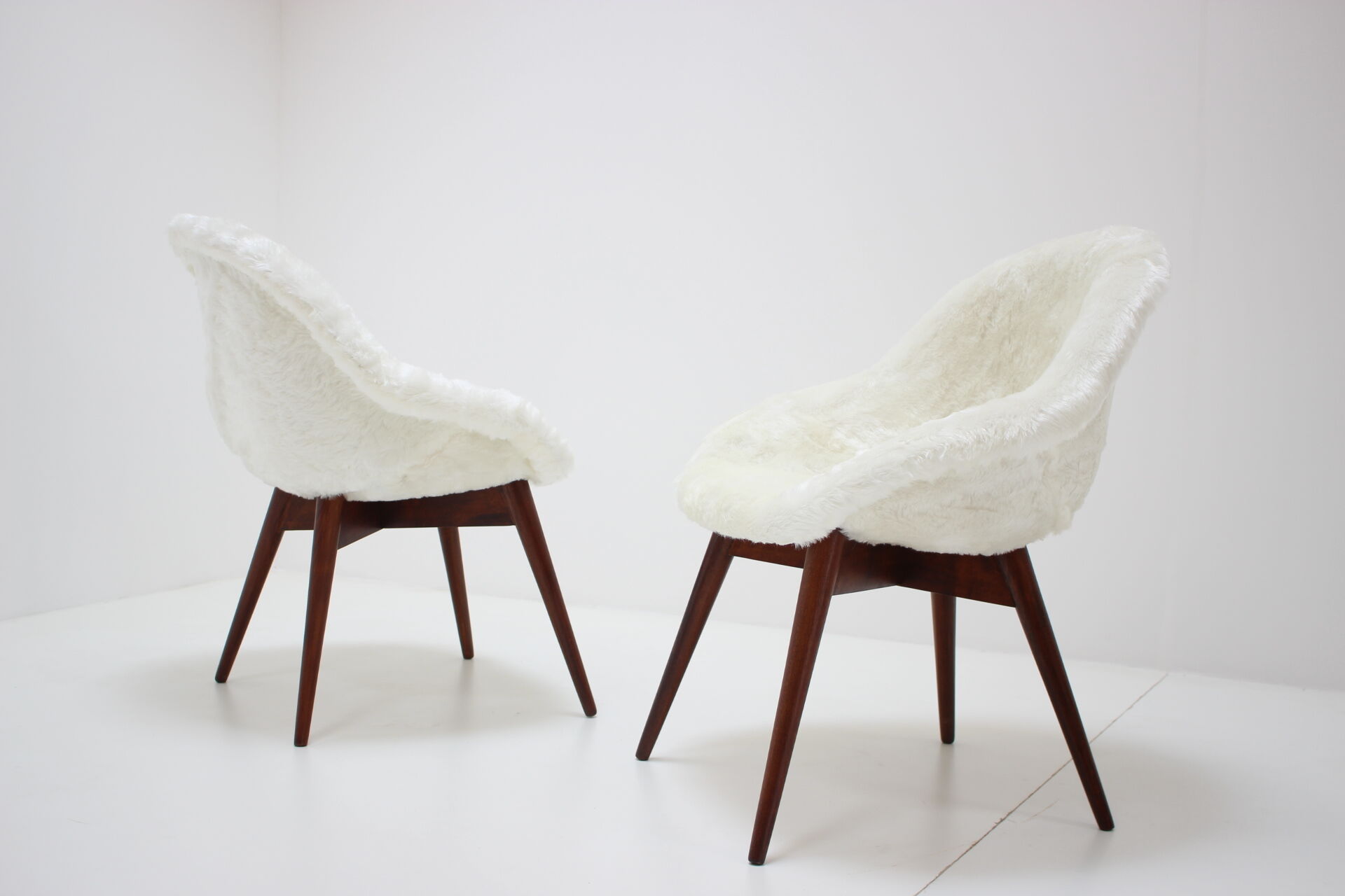 Pair of lounge chairs by Miroslav Navratil , 1960´s