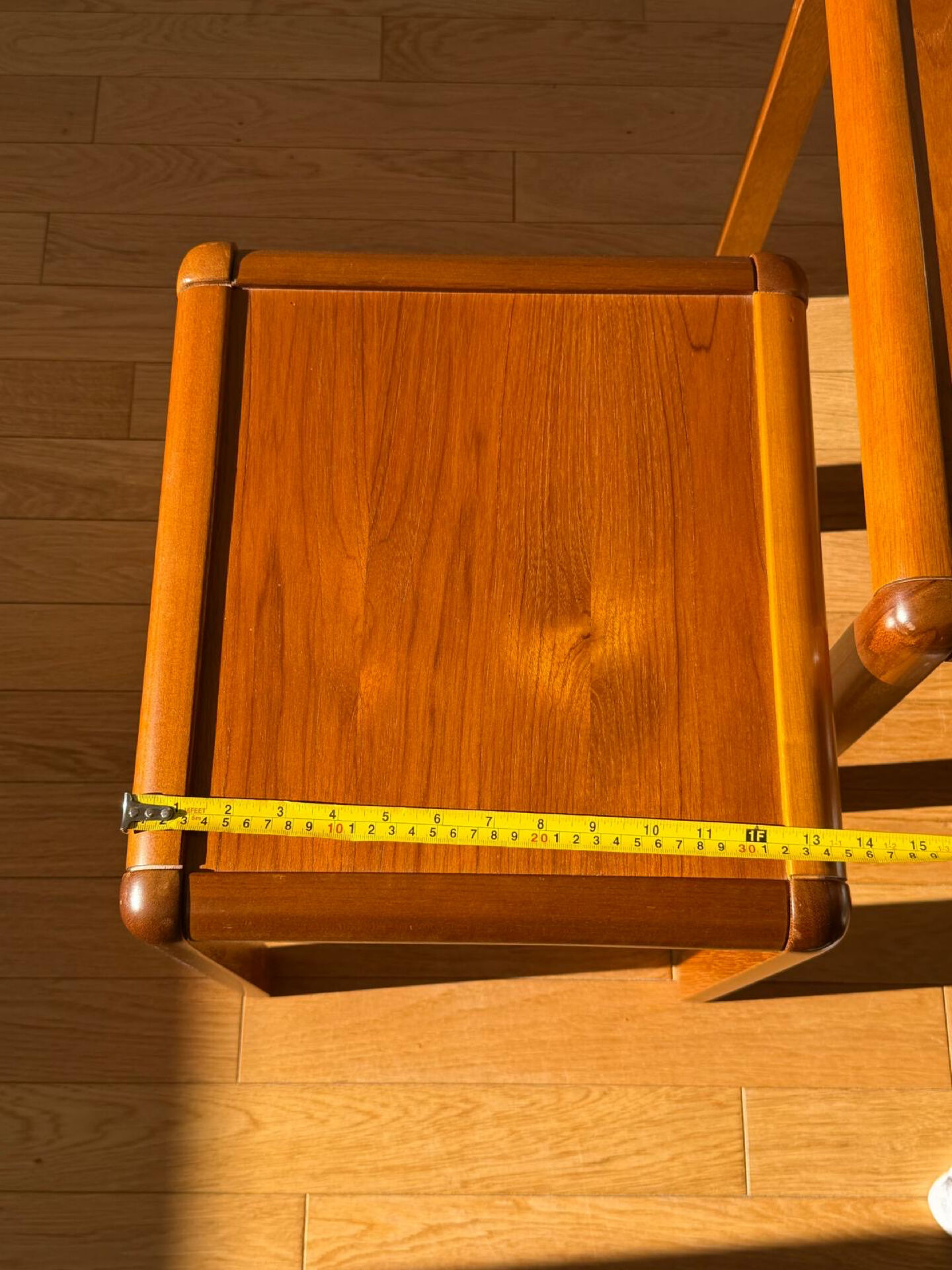 Lot table gigogne en bois vintage