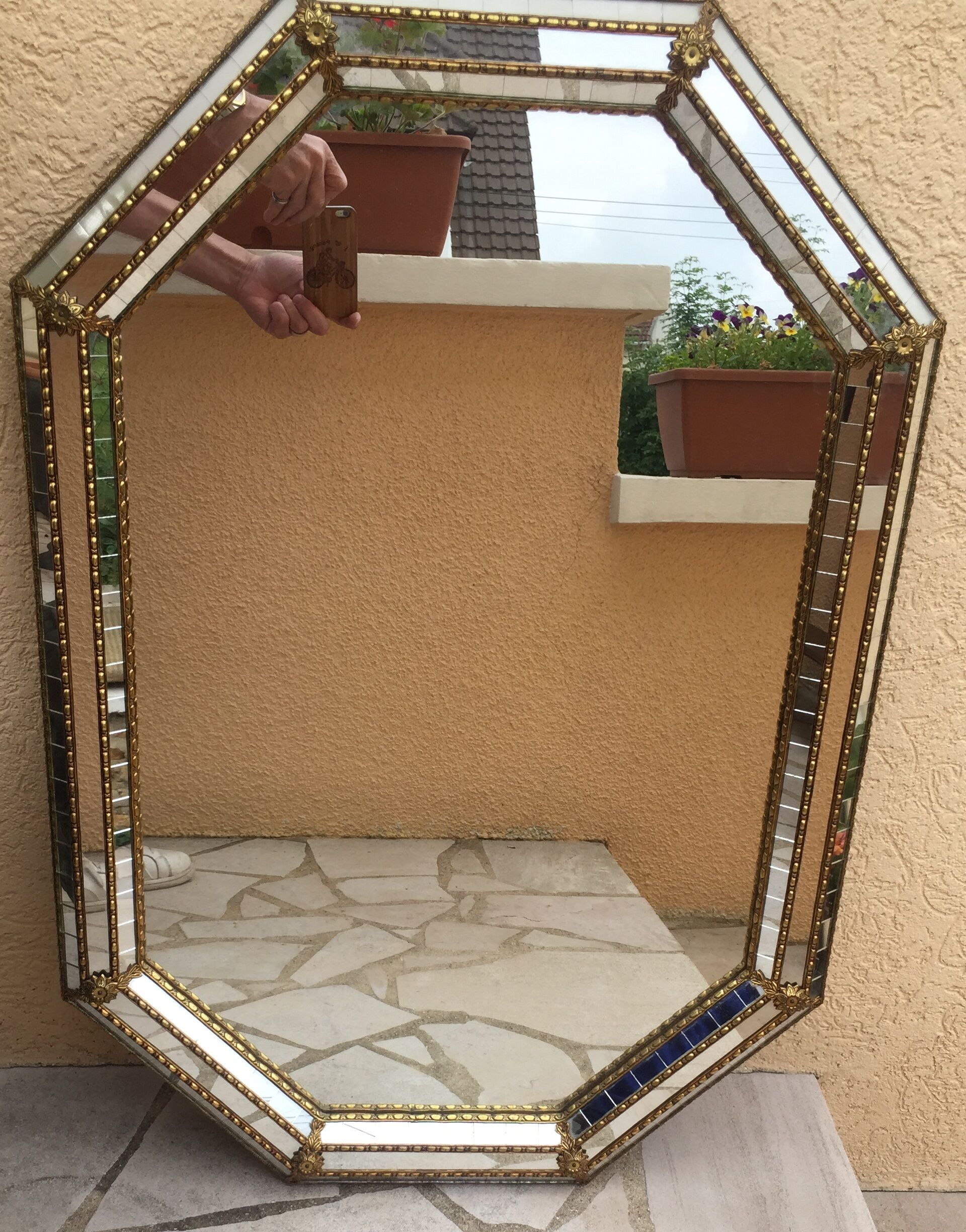 Antique mirror in gilded wood 85 x 59 cm
