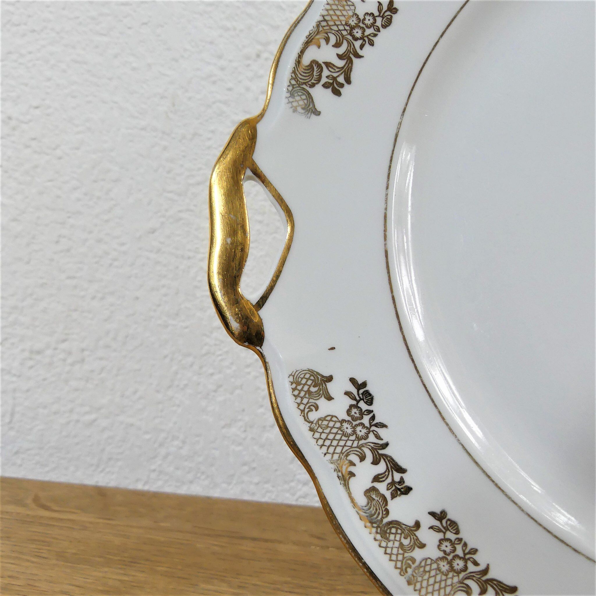 Cake dish - Vintage porcelain presentation dish